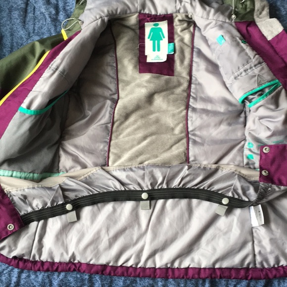 Winter jacket - Picture 4 of 4